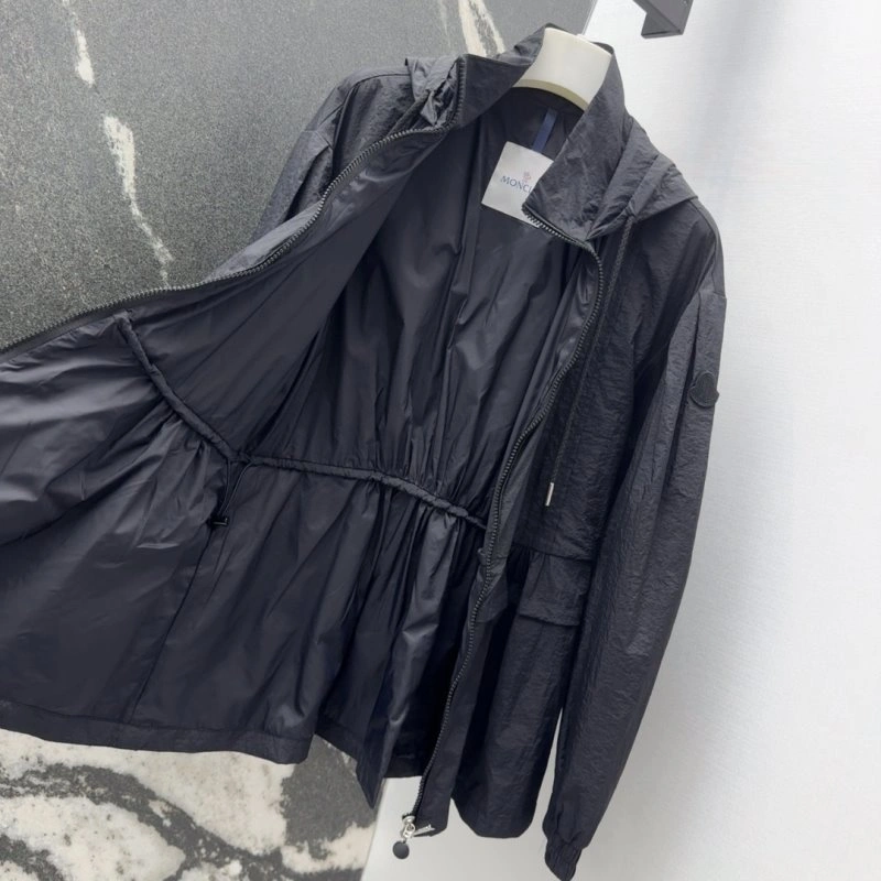 Unclassified Brand Outwear Vibrant 150527