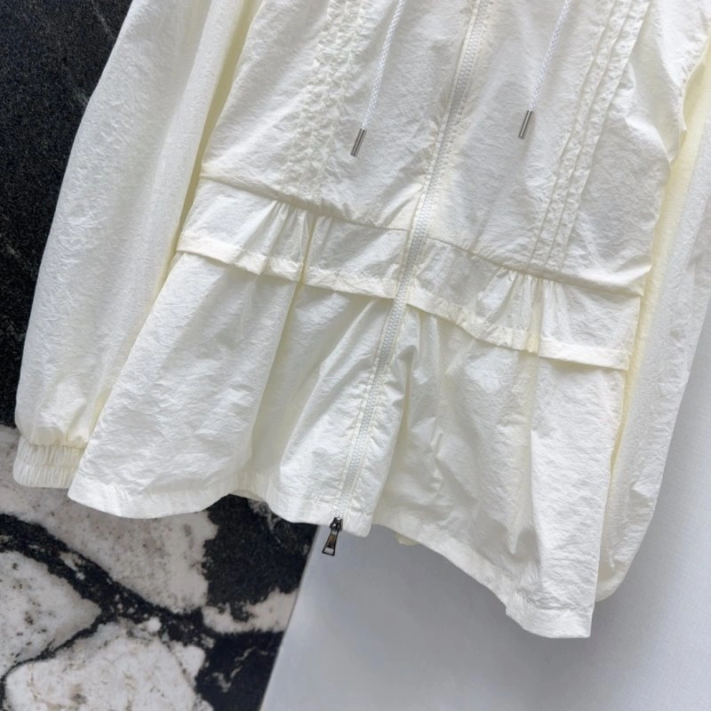 Upgraded Unclassified Brand Outwear 150530