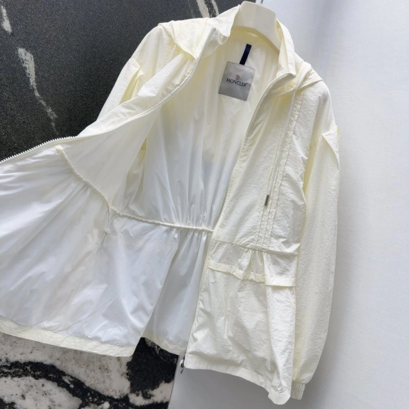 Upgraded Unclassified Brand Outwear 150530