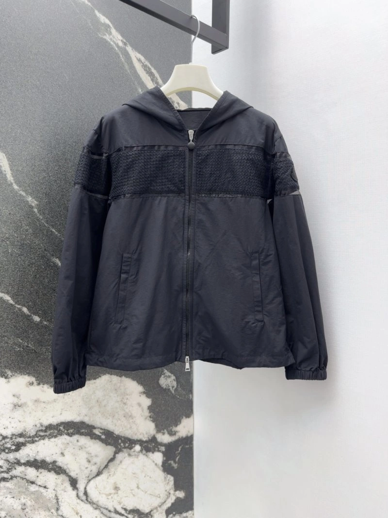 FashionForward Unclassified Brand Outwear 150525