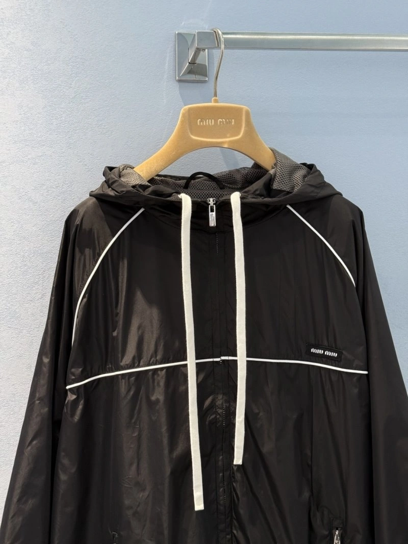 Unclassified Brand Outwear WaterResistant 150522