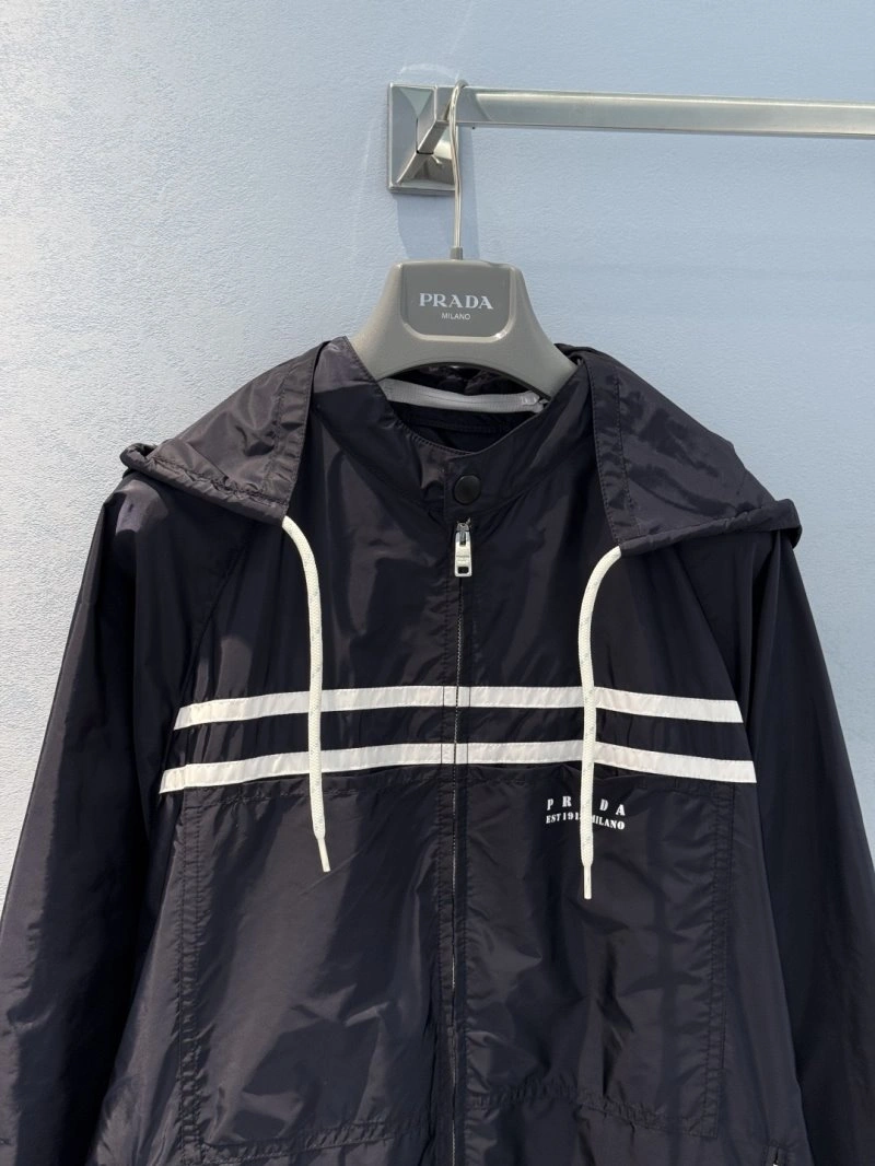 Youthful Unclassified Brand Outwear 150514