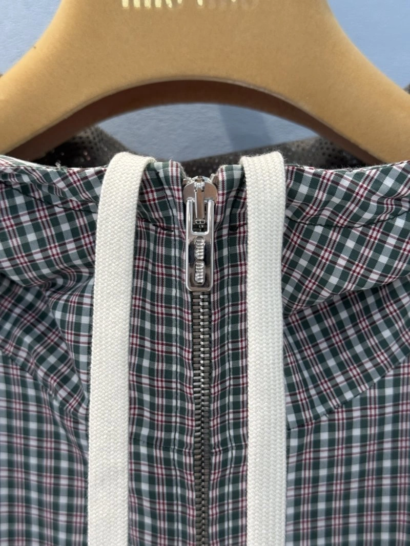 TechFriendly Unclassified Brand Outwear 150513