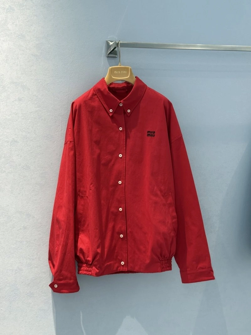 Unclassified Brand Outwear Seasonal 150511