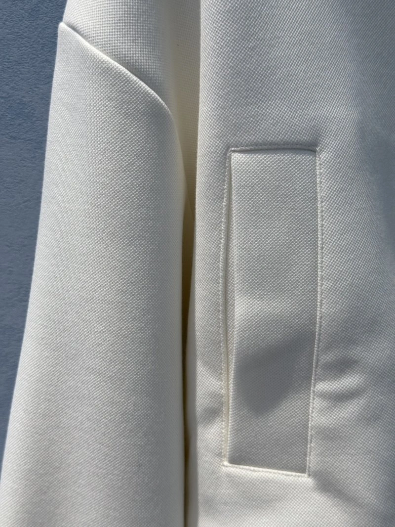 Breathable Unclassified Brand Outwear 150524