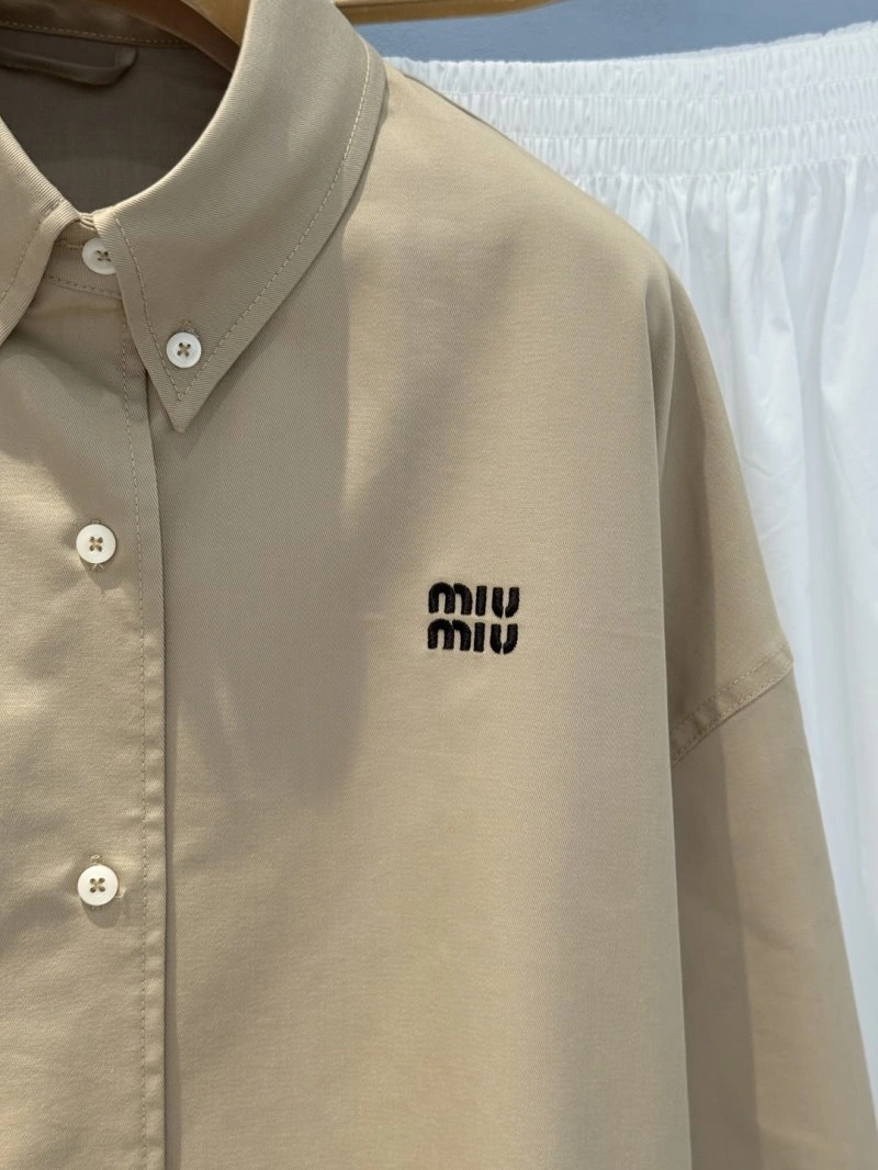 Unclassified Brand Outwear Modern 155517