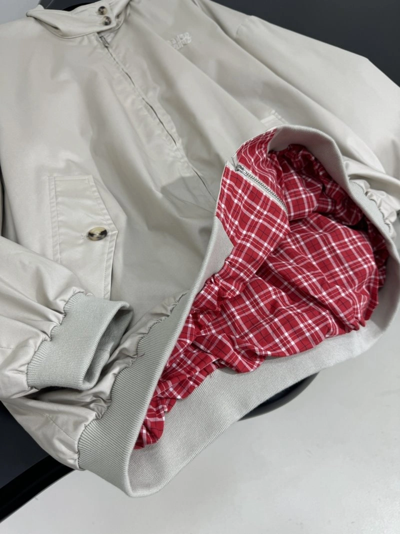 Trendy Unclassified Brand Outwear 155510