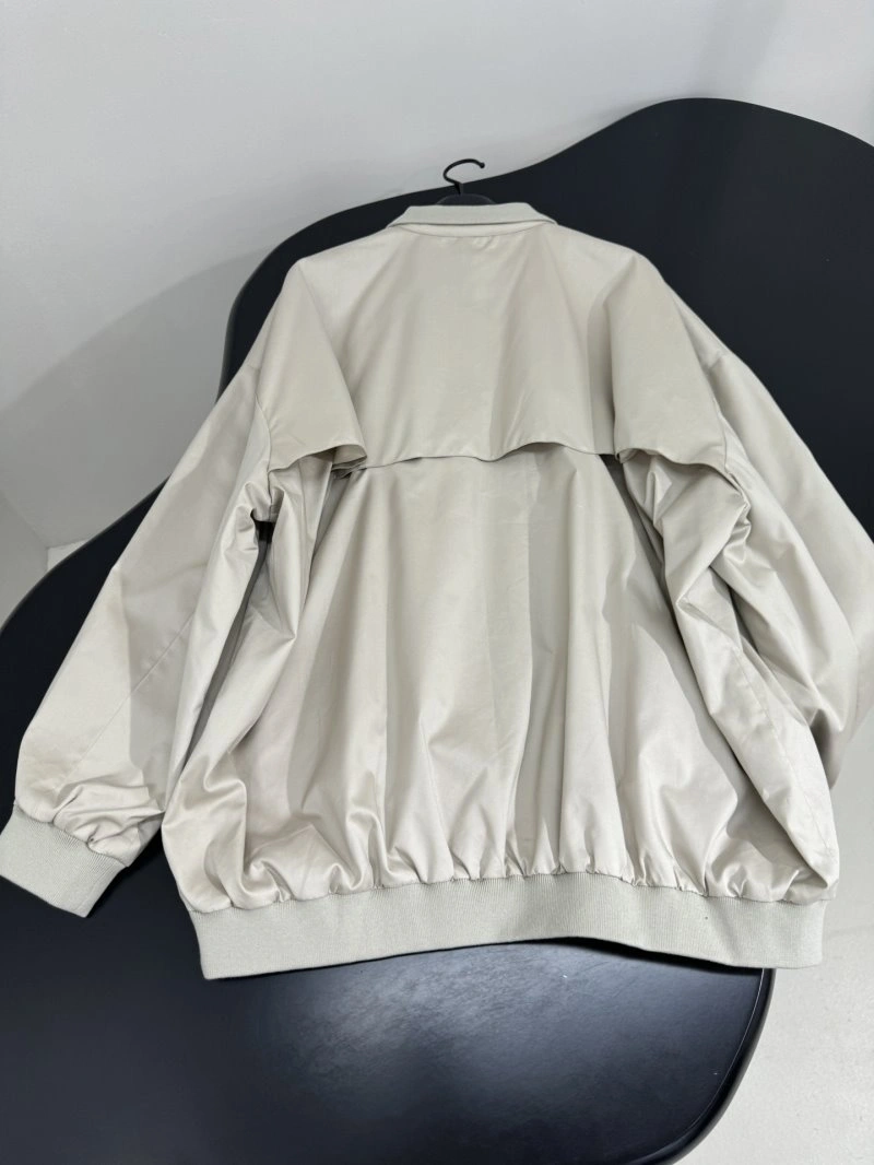 Trendy Unclassified Brand Outwear 155510