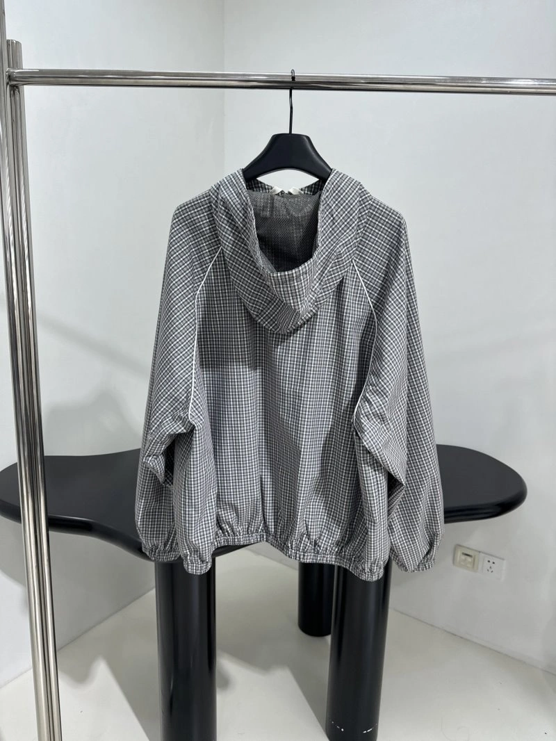 Seasonal Unclassified Brand Outwear 155534