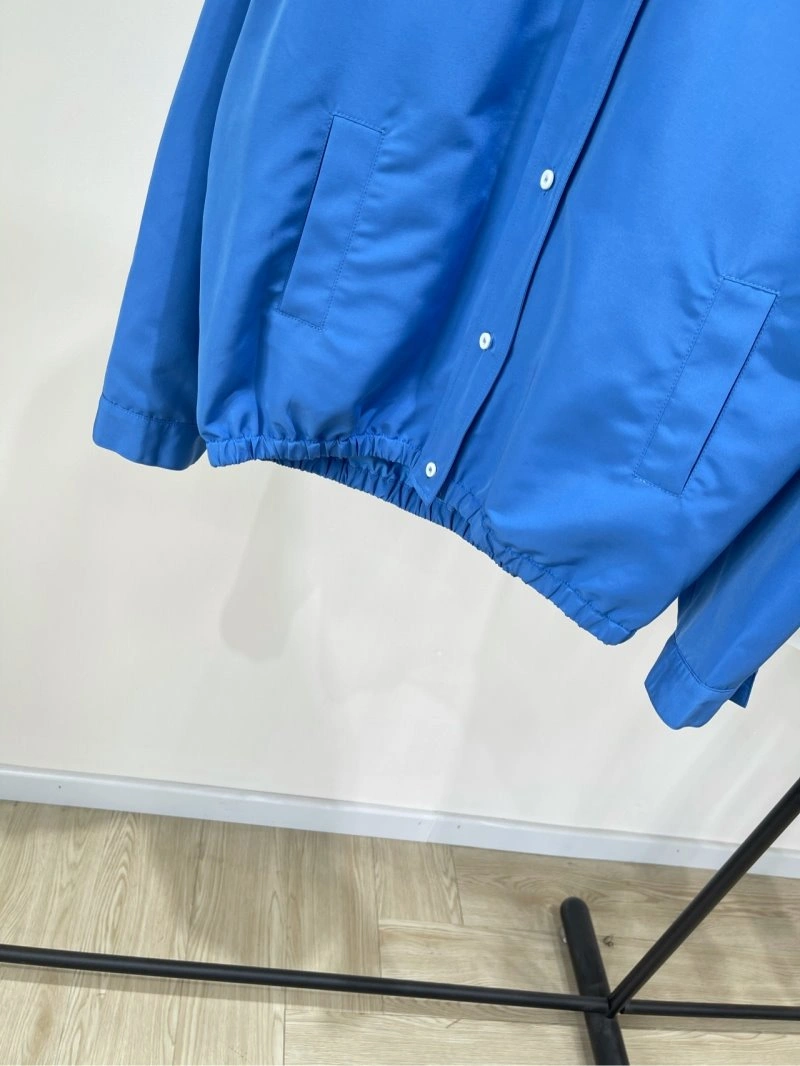 Effortless Unclassified Brand Outwear 147536