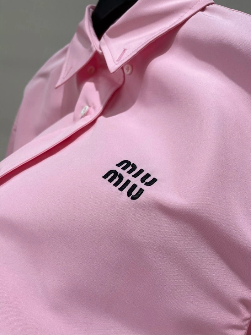 Unisex Unclassified Brand Outwear 147529