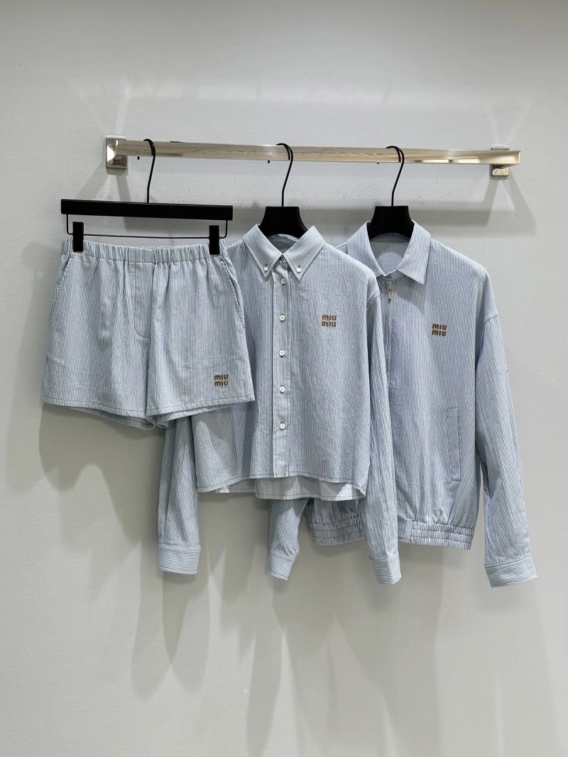Popular Unclassified Brand Outwear 153714