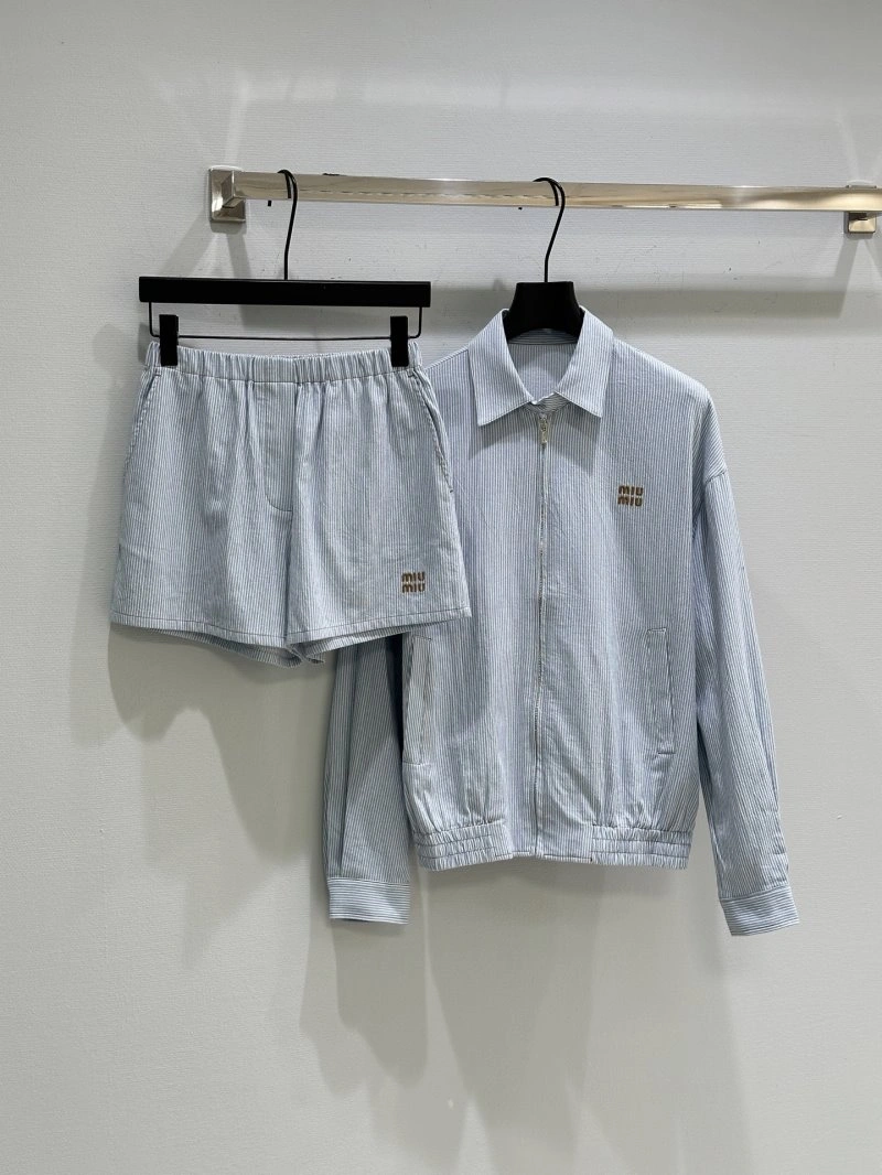 Popular Unclassified Brand Outwear 153714