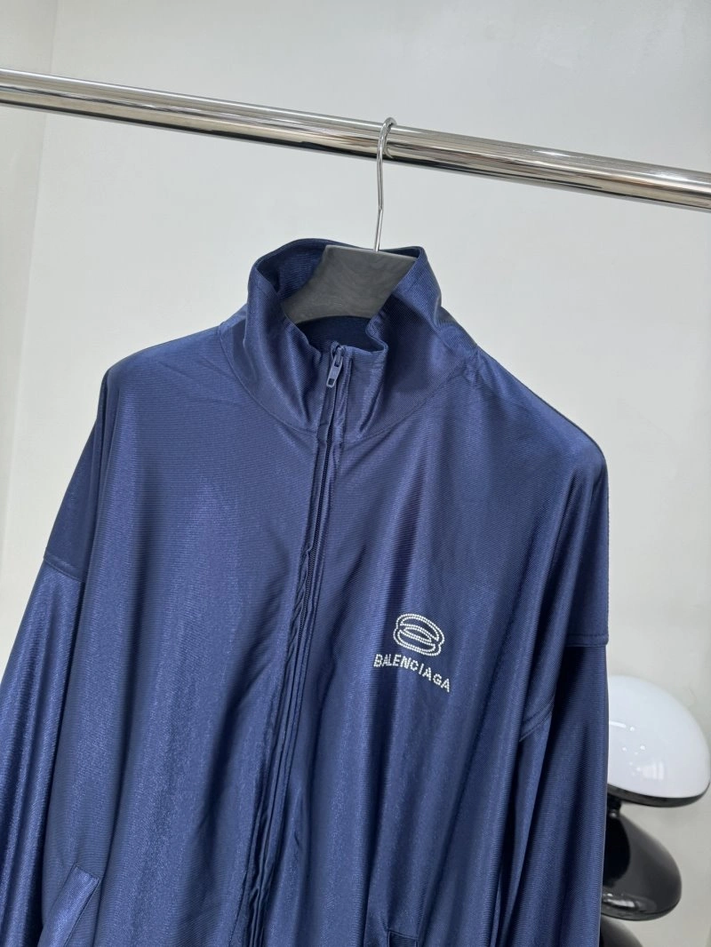 Modern Unclassified Brand Outwear 153708