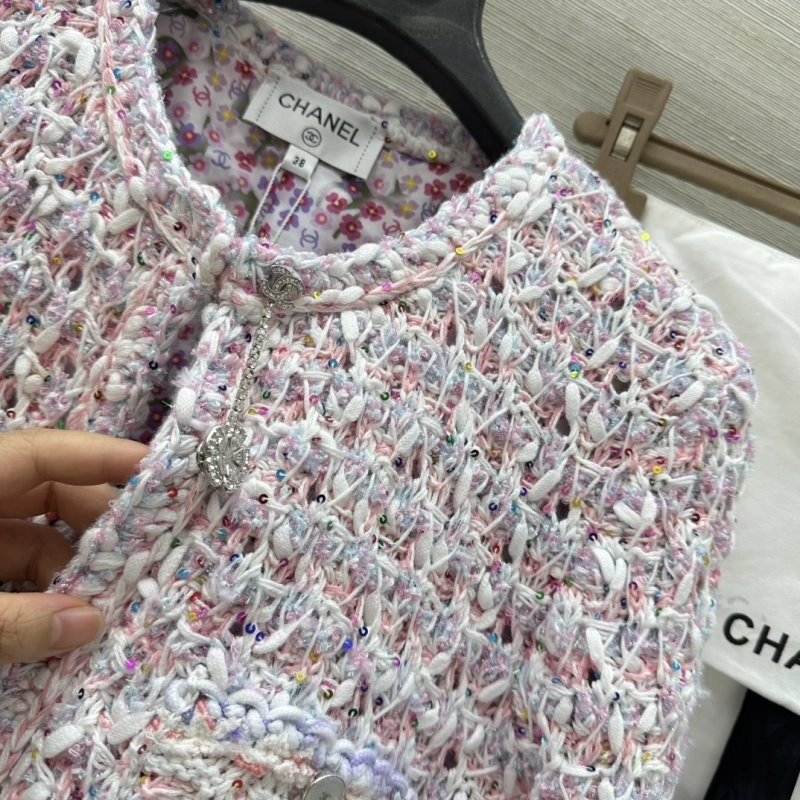 Reliable Unclassified Brand Outwear 153688