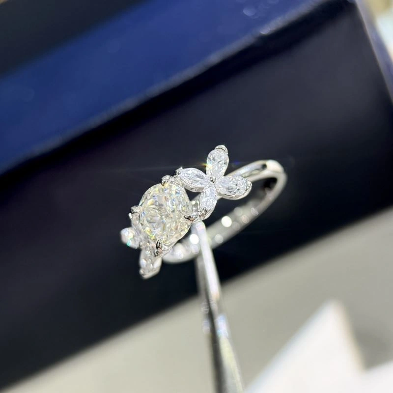 Unclassified Brand Rings Seasonal 213686