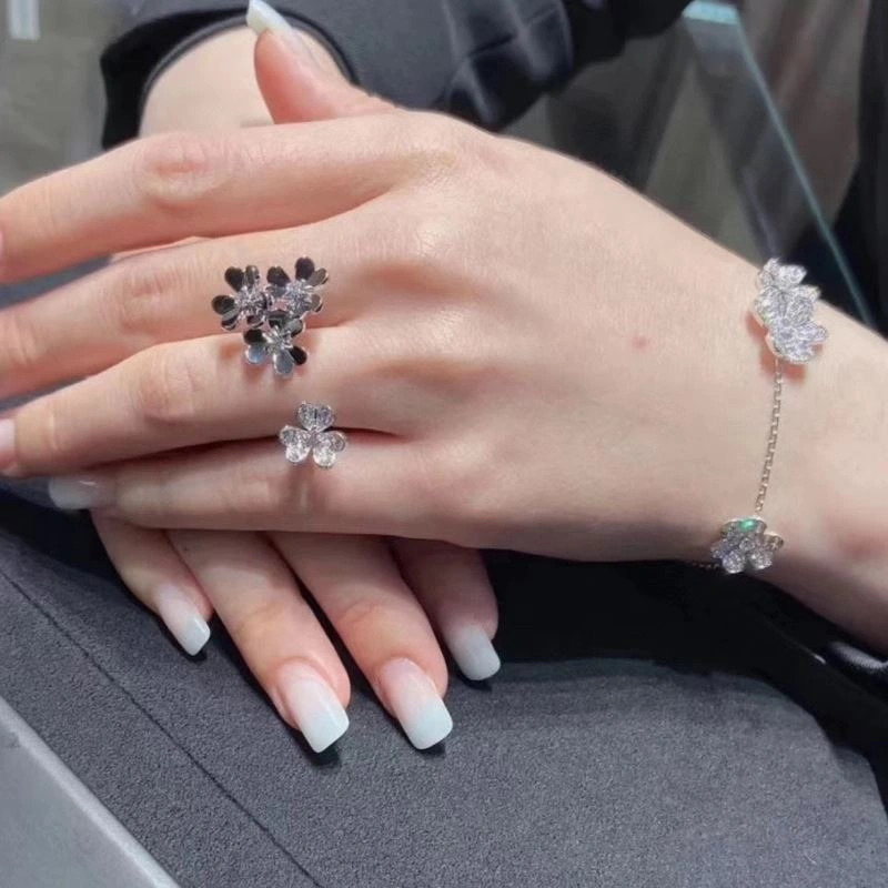 Stretchable Unclassified Brand Rings 213684