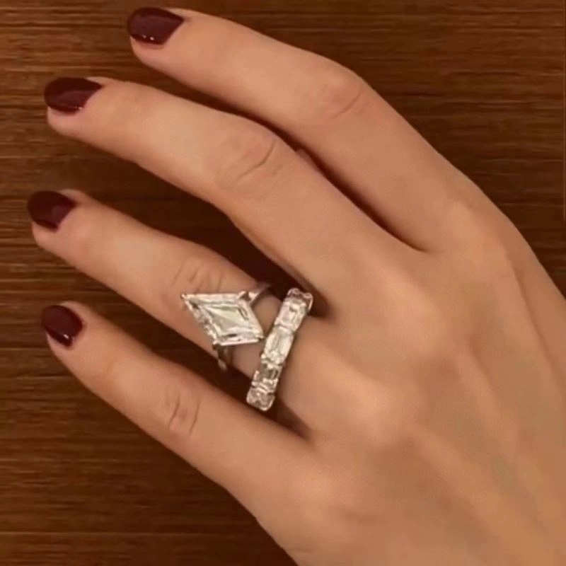 Unclassified Brand Rings Snug 213678