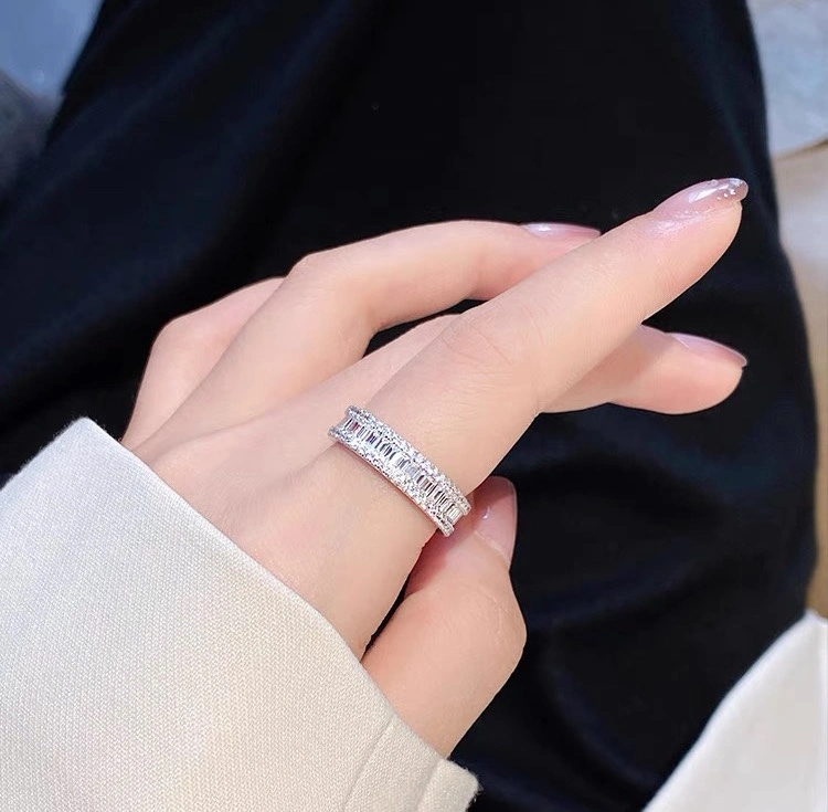 Classic Unclassified Brand Rings 213677