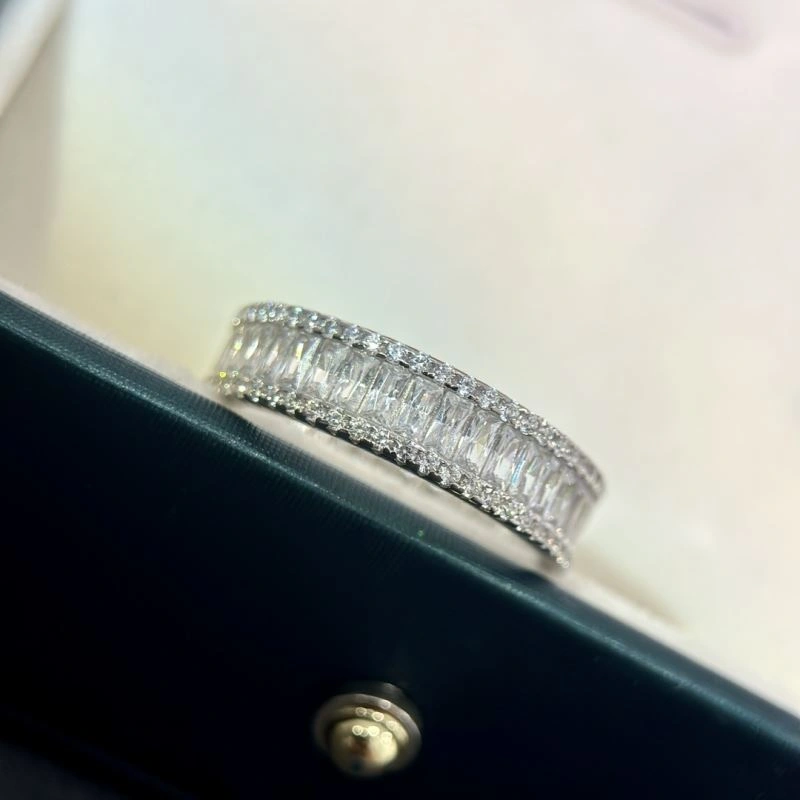 Classic Unclassified Brand Rings 213677