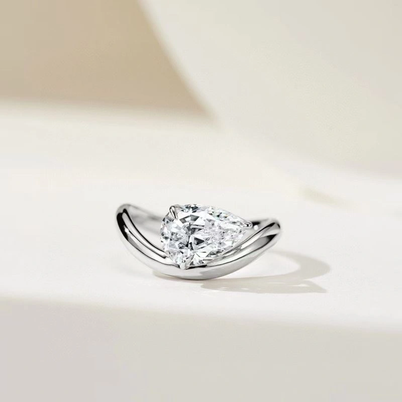 Flexible Unclassified Brand Rings 213650