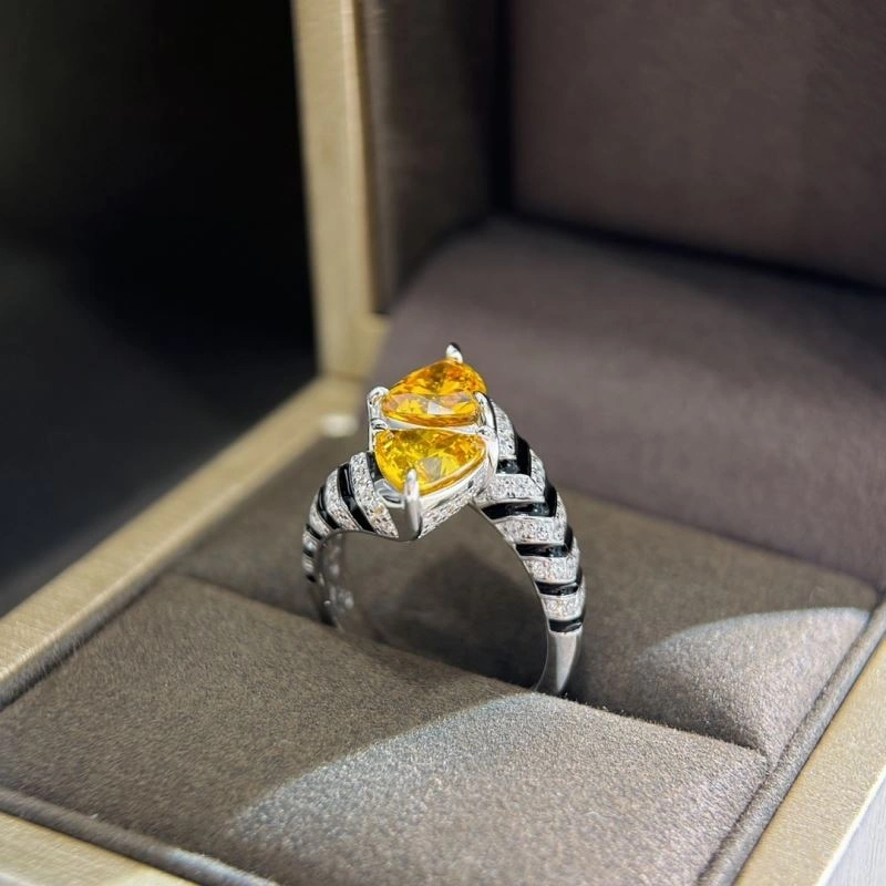 Flexible Unclassified Brand Rings 213630