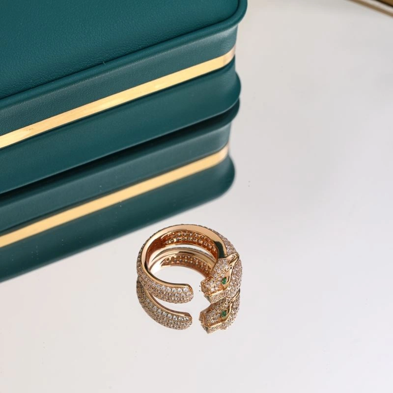 Bold Unclassified Brand Rings 213252