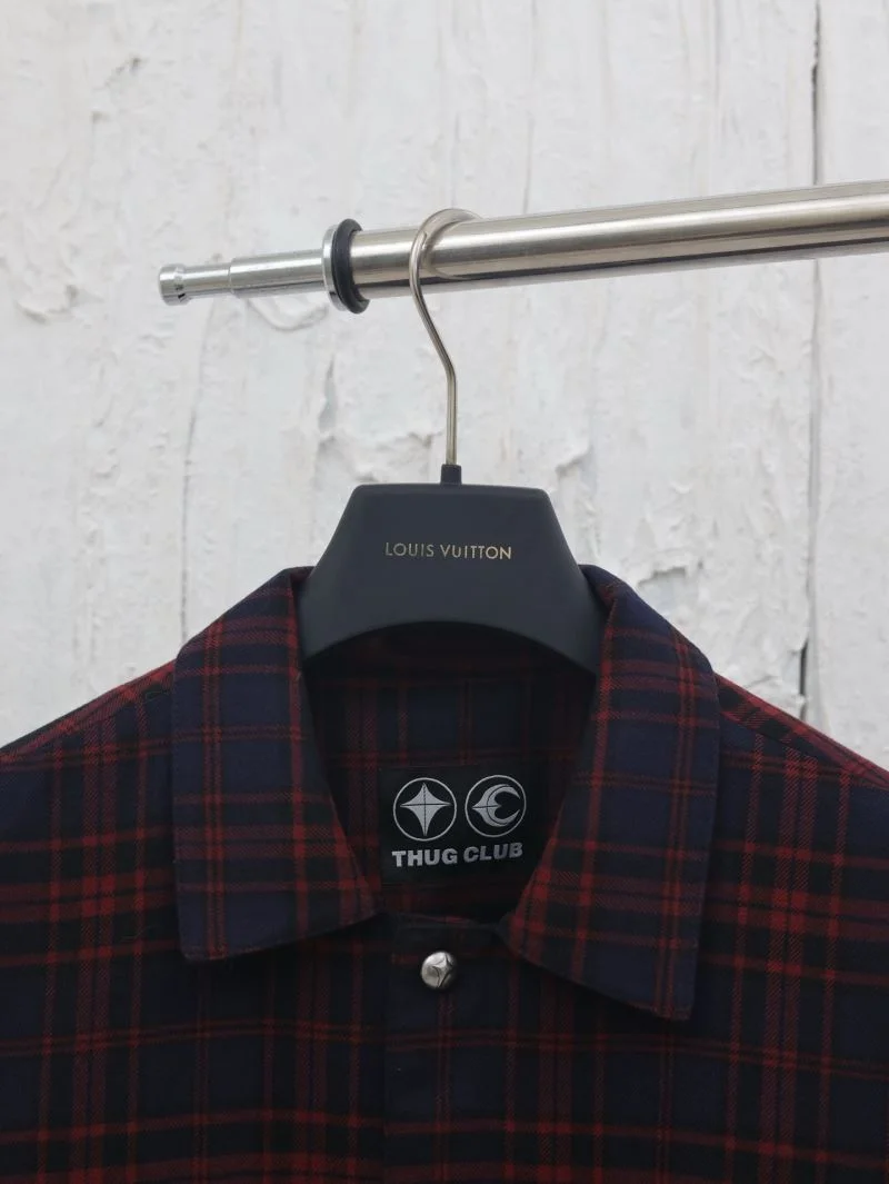Compact Unclassified Brand Shirts 163425