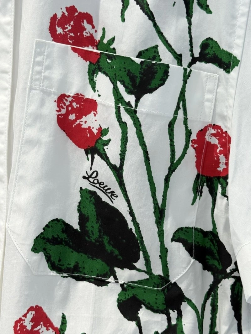 Contemporary Unclassified Brand Shirts 155491