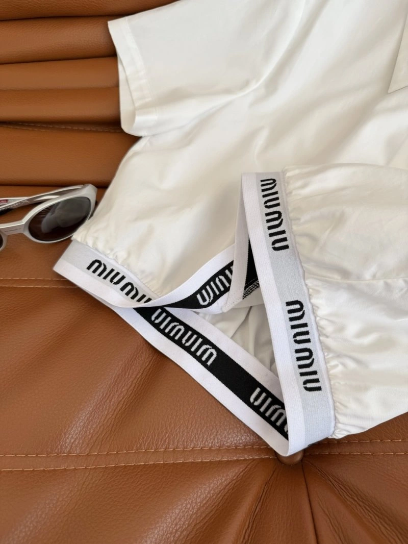 Lightweight Unclassified Brand Shirts 152605
