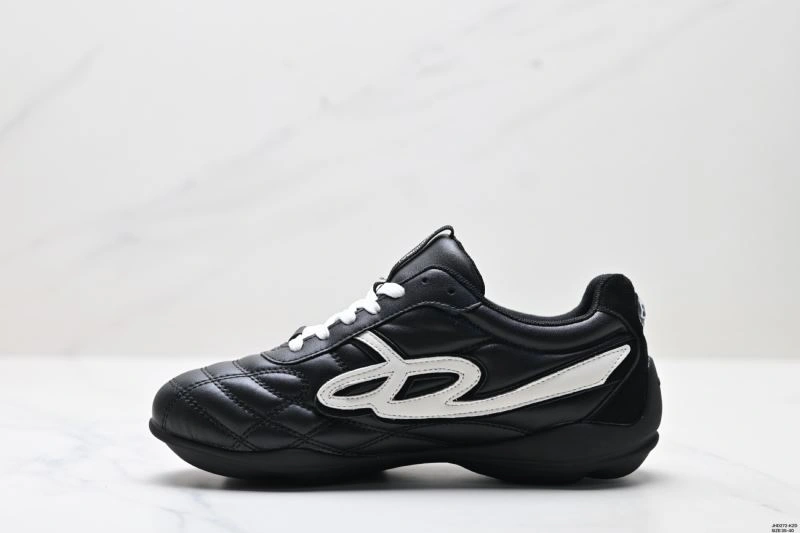 Unclassified Brand Shoes TravelReady 2841