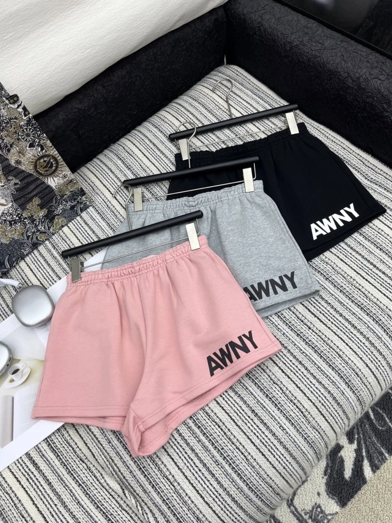 MoistureWicking Unclassified Brand Short Pants 150445
