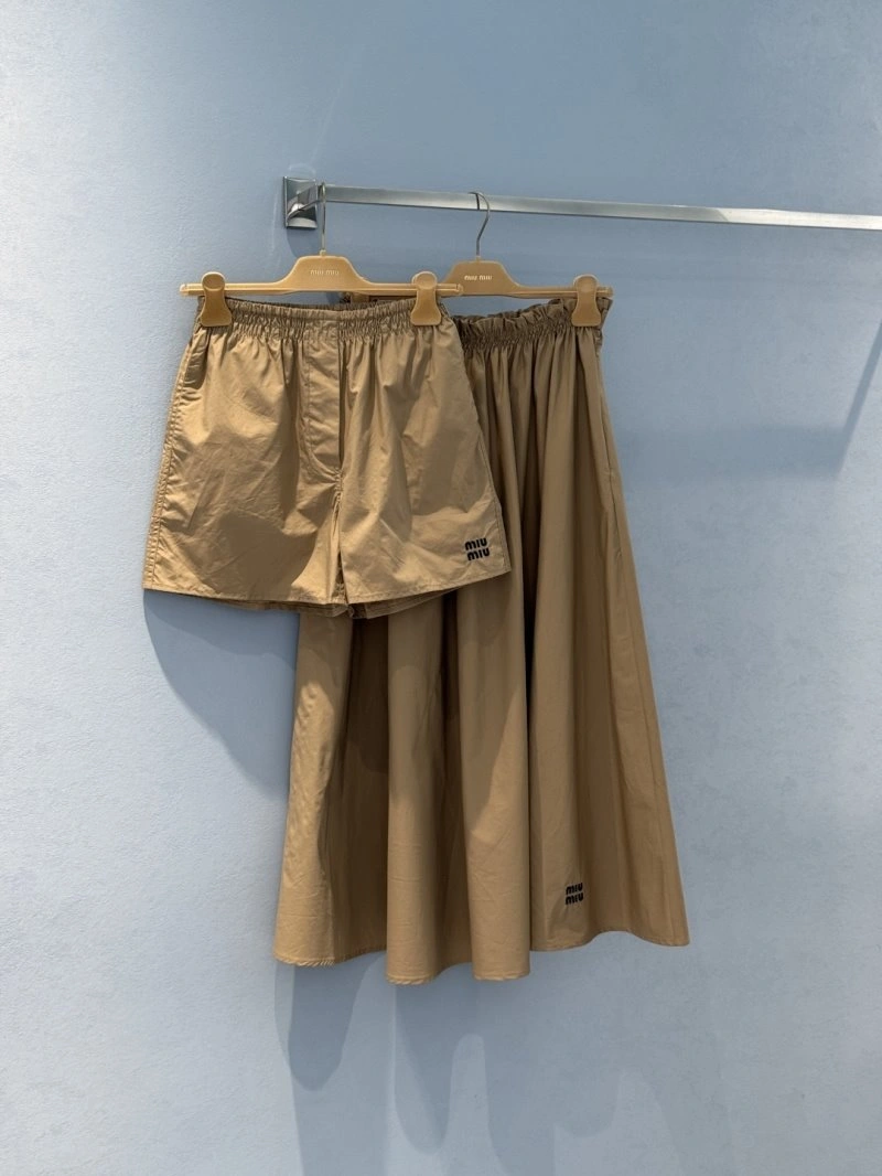 Cozy Unclassified Brand Short Pants 150439