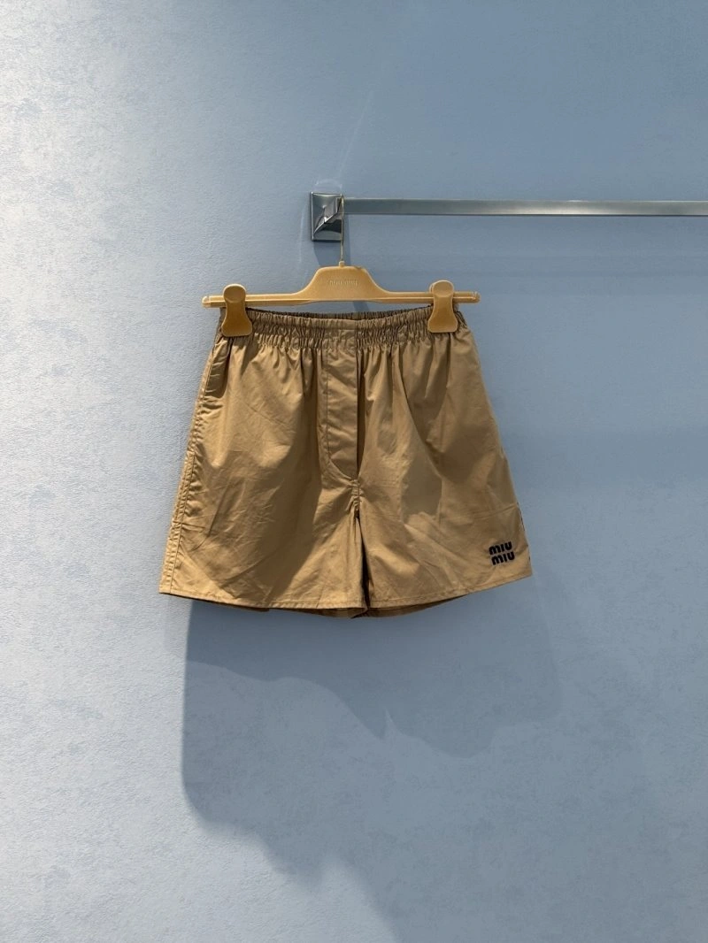 Cozy Unclassified Brand Short Pants 150439