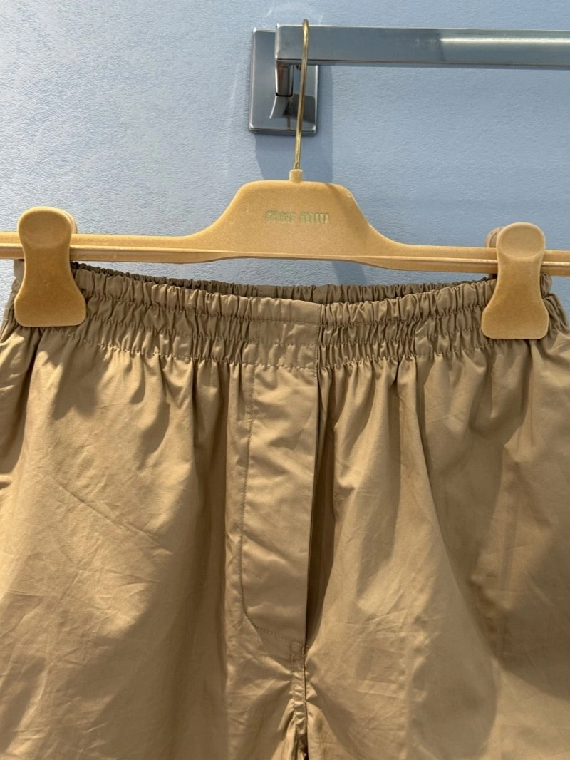 Cozy Unclassified Brand Short Pants 150439