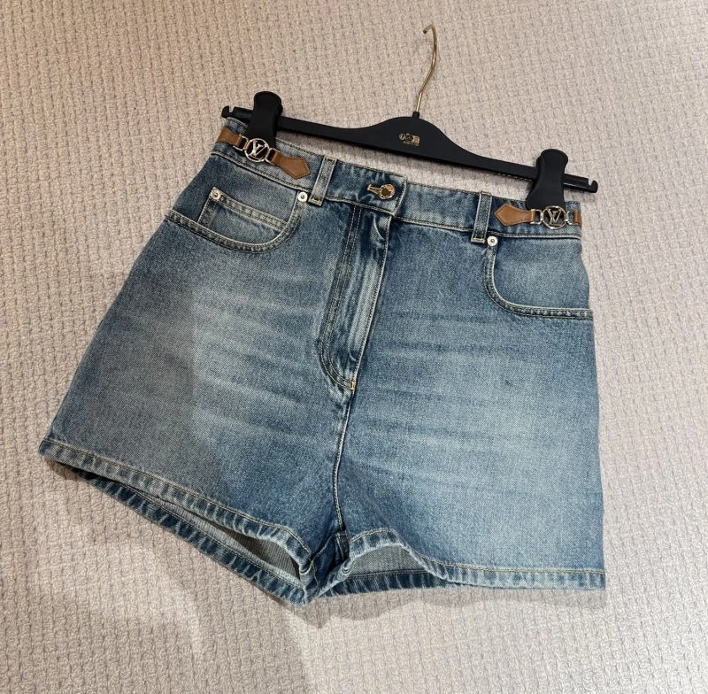 Compact Unclassified Brand Short Pants 150460
