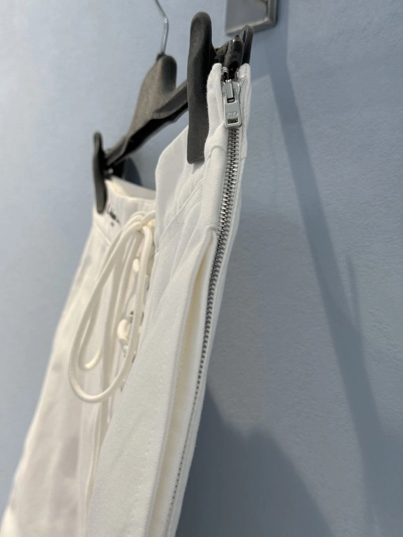 Unclassified Brand Short Pants Unique 150437