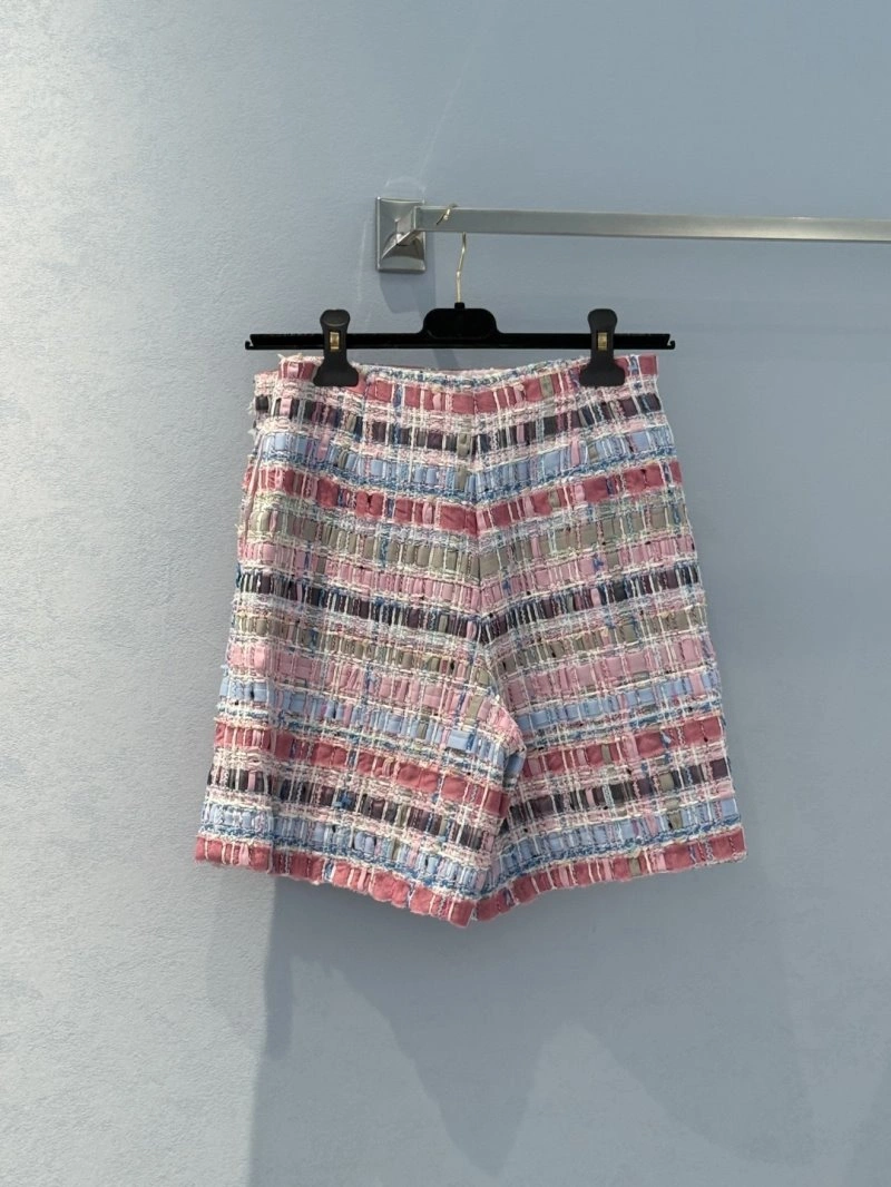 Affordable Unclassified Brand Short Pants 155445