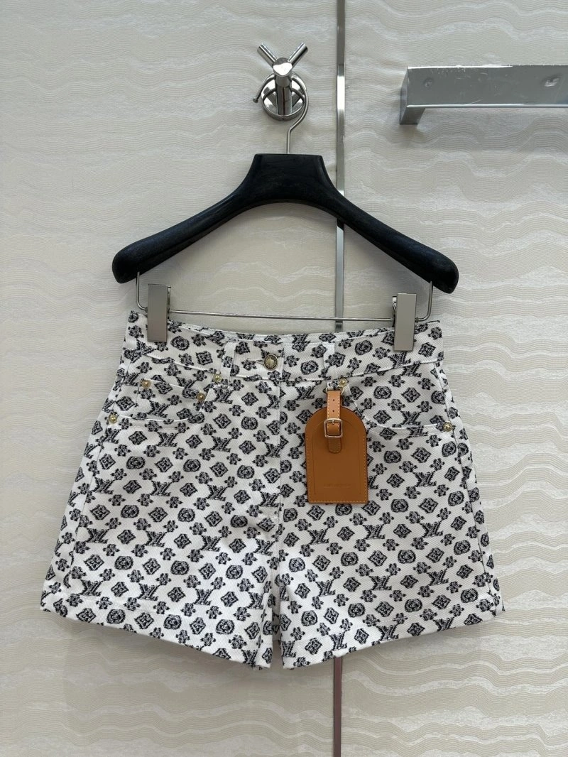 Stretchable Unclassified Brand Short Pants 155432
