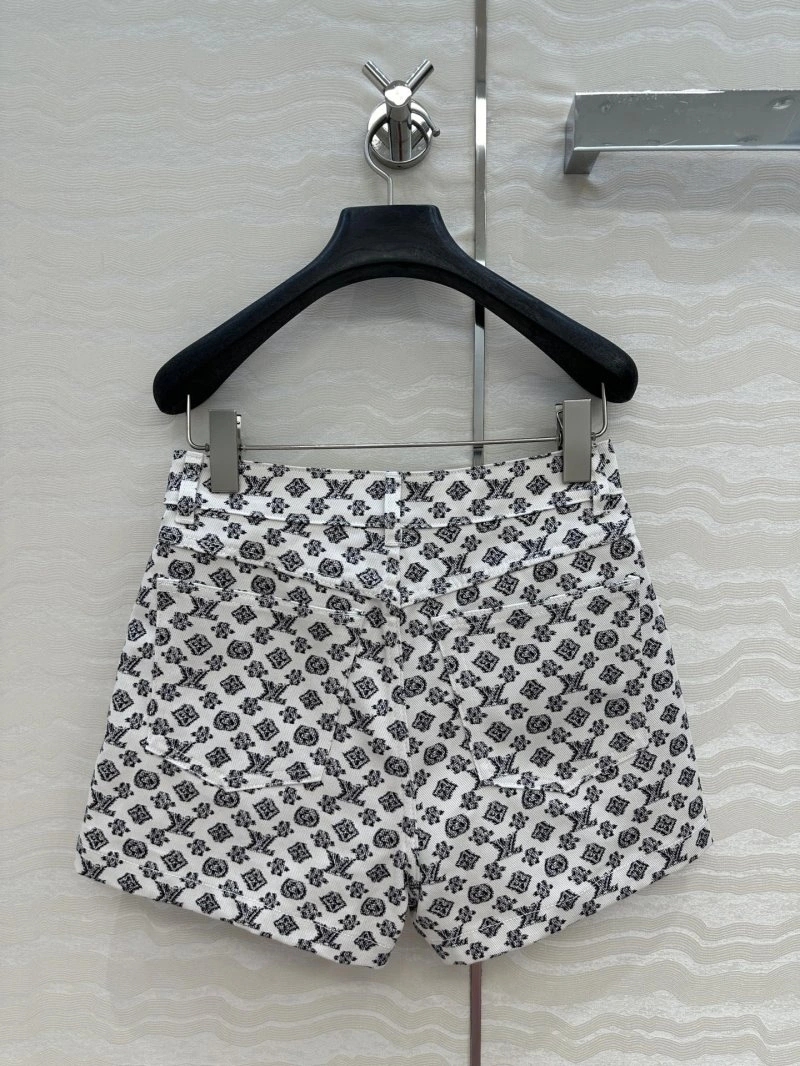 Stretchable Unclassified Brand Short Pants 155432