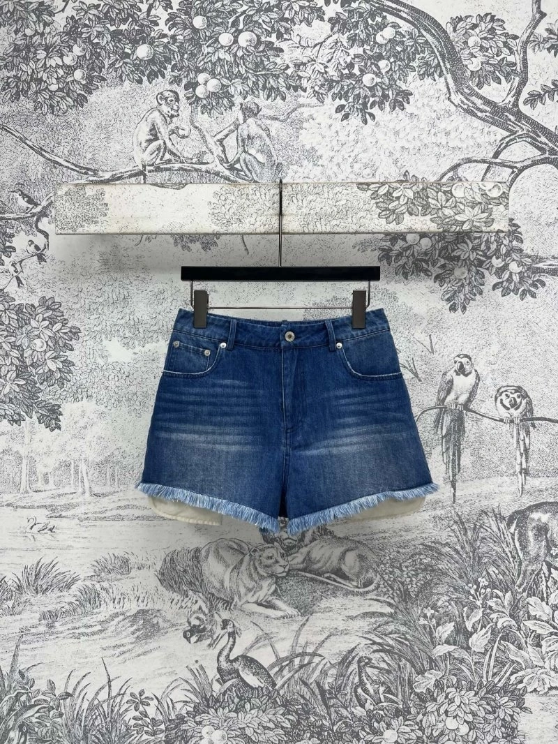 Contemporary Unclassified Brand Short Pants 147420