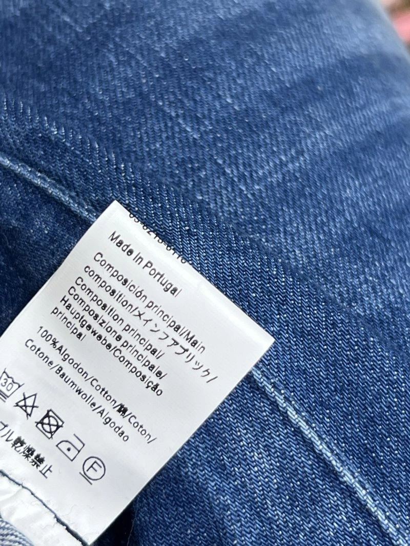 Contemporary Unclassified Brand Short Pants 147420