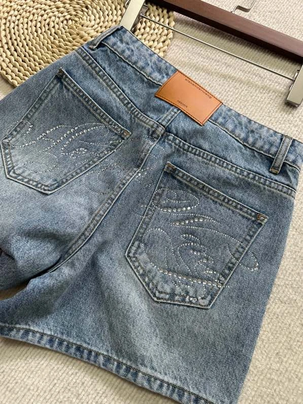 Reliable Unclassified Brand Short Pants 147408