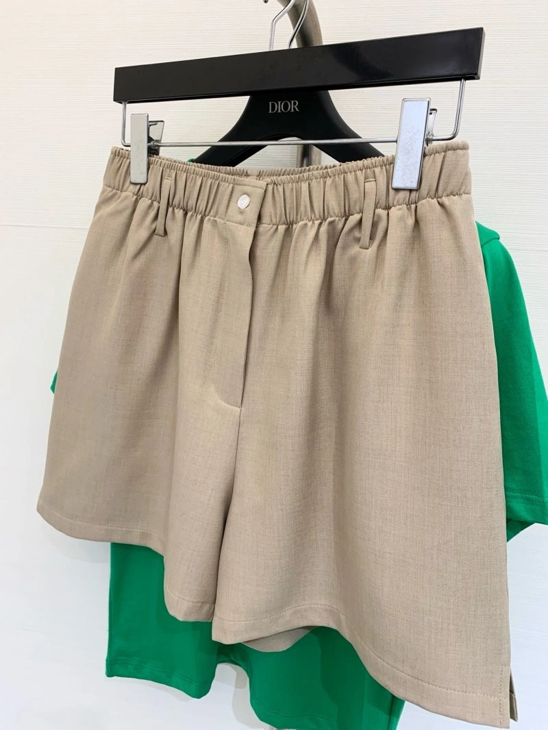 RelaxedFit Unclassified Brand Short Pants 147409