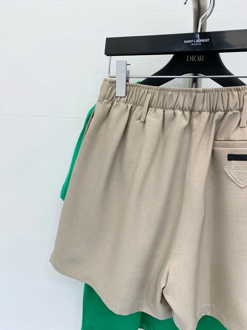 RelaxedFit Unclassified Brand Short Pants 147409