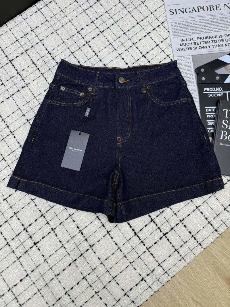 SportInspired Unclassified Brand Short Pants 147407