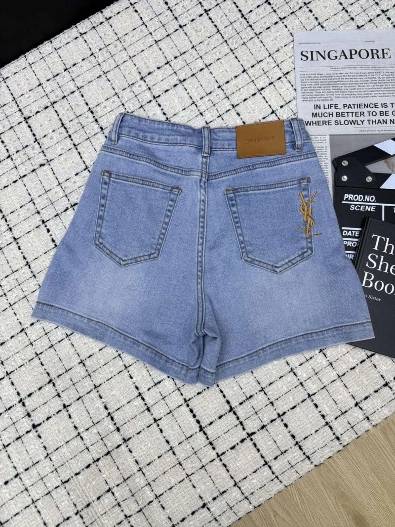 Soft Unclassified Brand Short Pants 147399