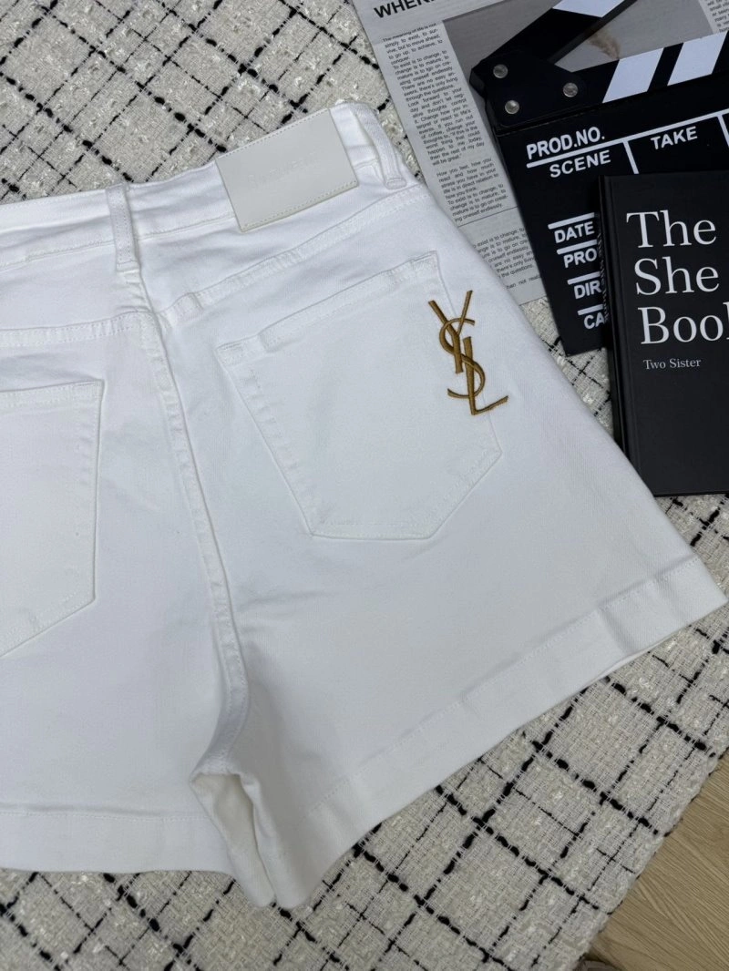 ModernLook Unclassified Brand Short Pants 147401