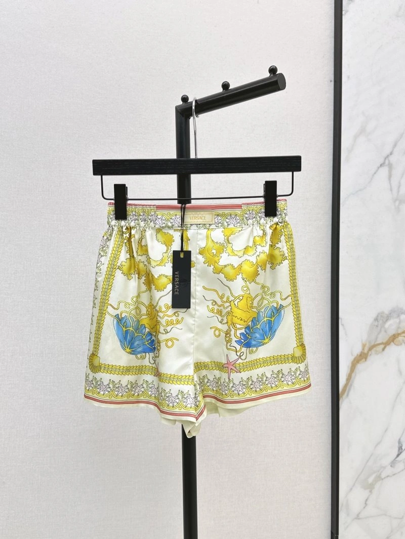 Efficient Unclassified Brand Short Pants 147402