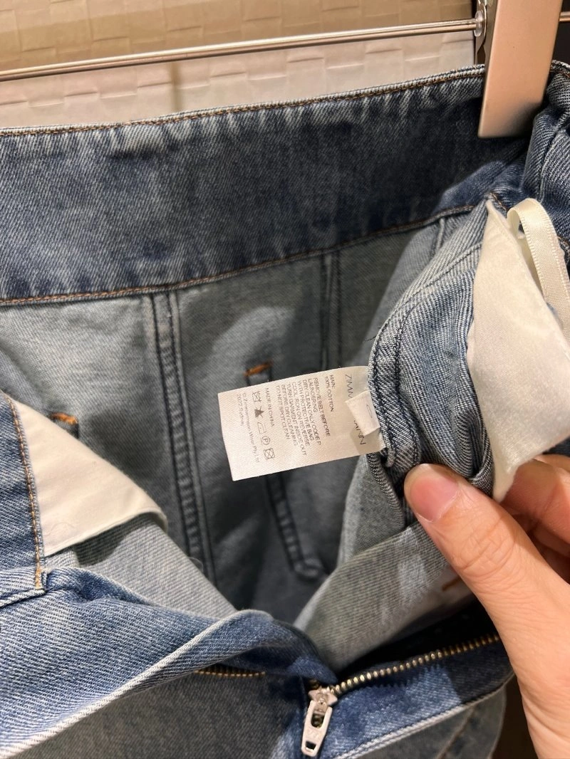 Snug Unclassified Brand Short Pants 147386